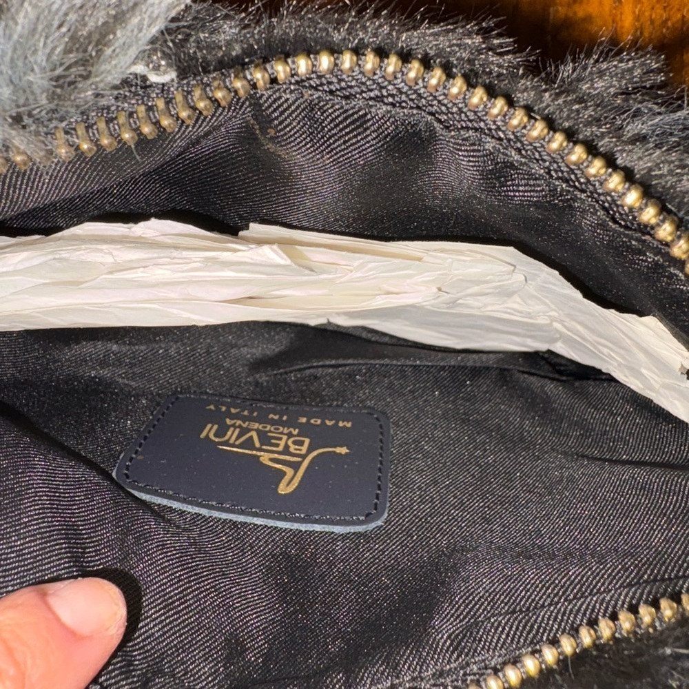 Bevini Modena Fur Wristlet – Made in Italy – NWT - Picture 6 of 13